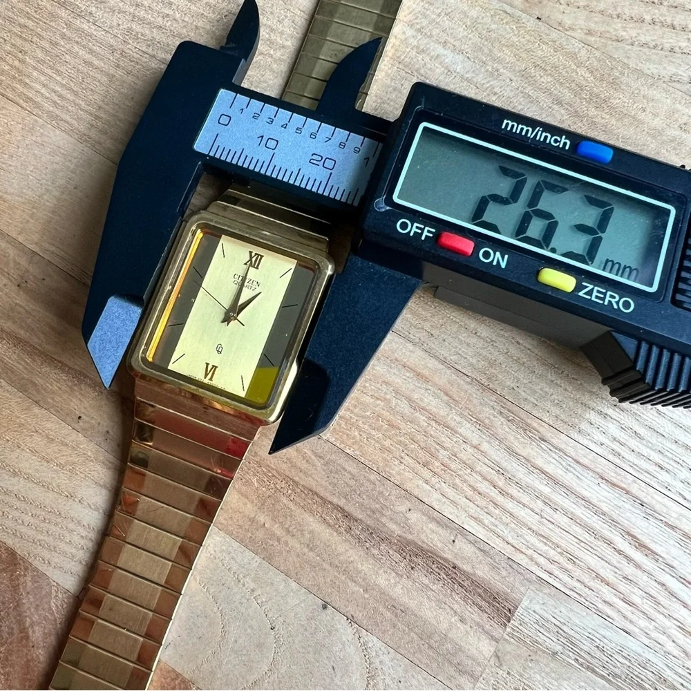 Citizen brand quartz